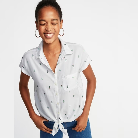 White Cactus Print Short Sleeve Tie Front Button Down Shirt | Size XL - Picture 1 of 10